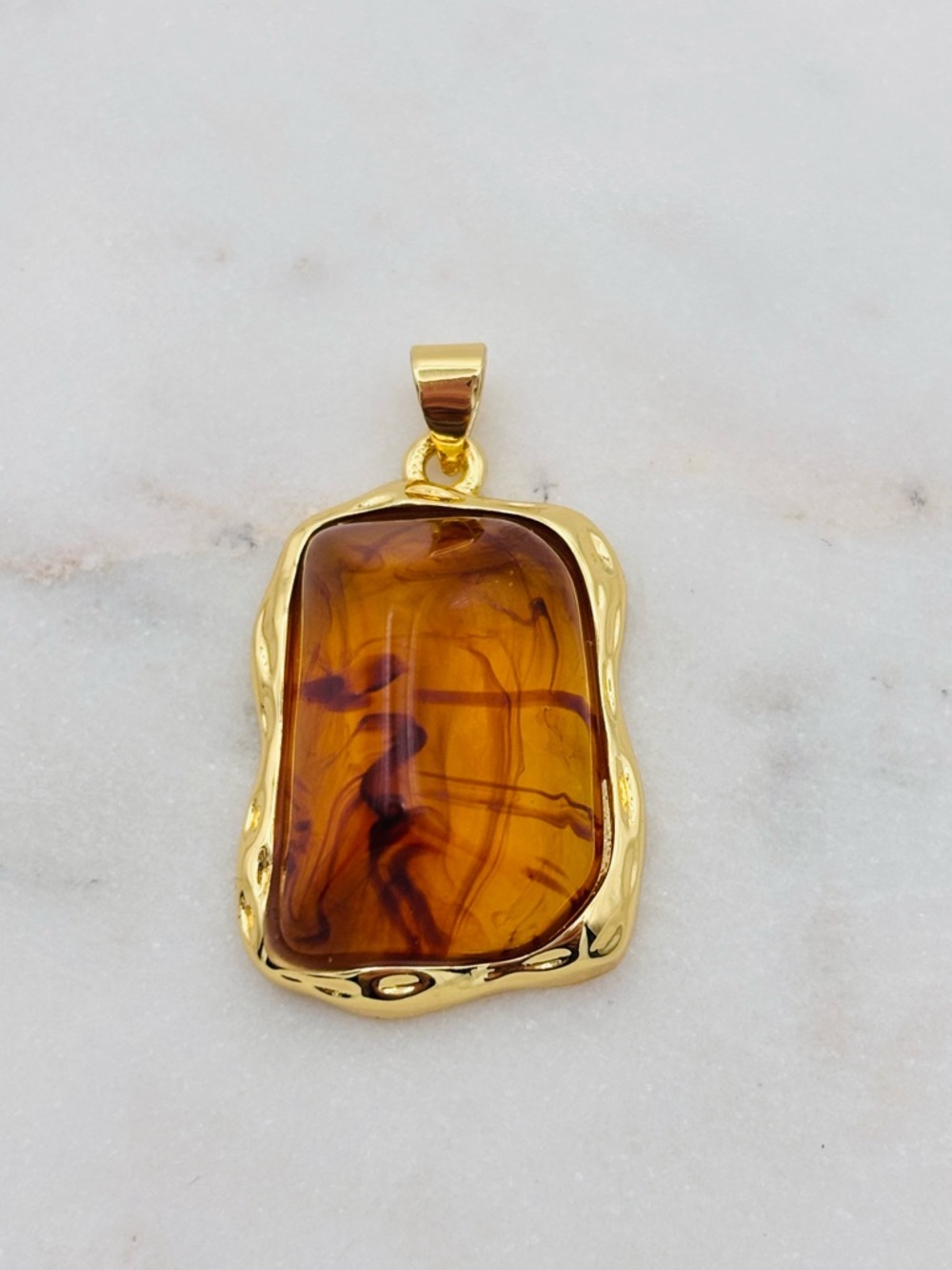Gold Frame Amber-Style Resin Pendant Necklace